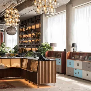 Hotel Yust, Luik
